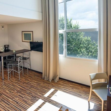 Clarion Aparthotel Toulouse Le Parc De L'Escale Екстериор снимка