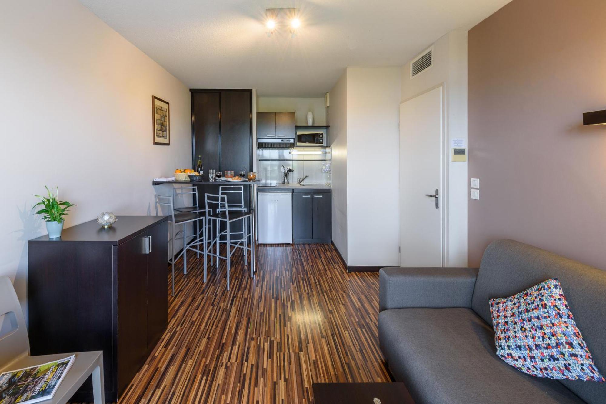 Clarion Aparthotel Toulouse Le Parc De L'Escale Екстериор снимка