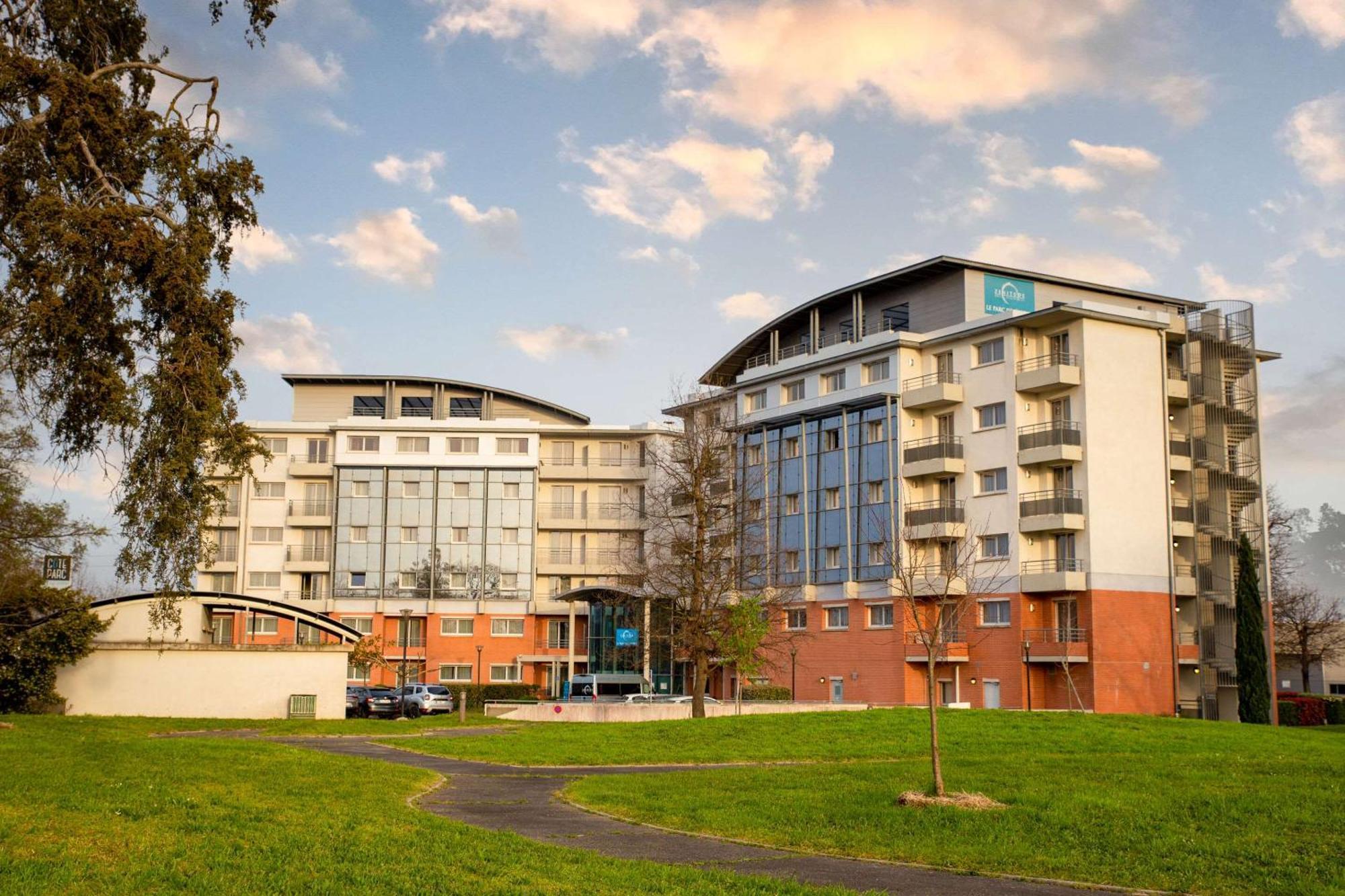 Clarion Aparthotel Toulouse Le Parc De L'Escale Екстериор снимка